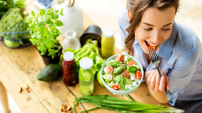 F0 điều trị tại nhà nên ăn gì để mau hồi phục?