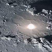 Kết thúc 7 năm đằng đẵng, phần tên lửa 3 tấn vừa đâm vào Mặt Trăng: Chi tiết lạ xuất hiện!