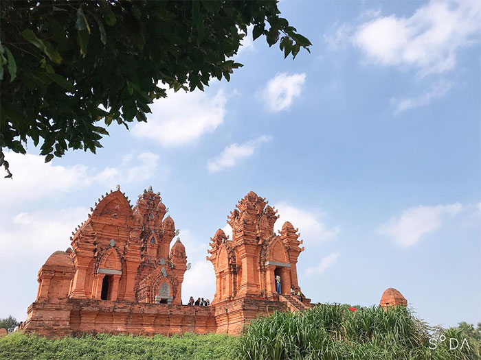 Làng văn hóa các dân tộc Việt Nam