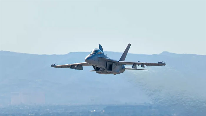 Tiêm kích tác chiến điện tử Boeing EA-18G “Growler” của Mỹ có gì đặc biệt?