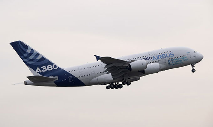 Máy bay khổng lồ Airbus A380 bay bằng dầu ăn