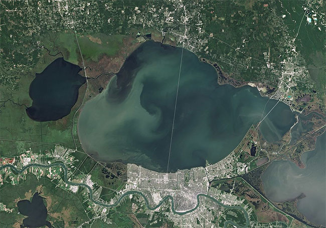 Hồ Pontchartrain nằm ở New Orleans, bang Louisiana (Mỹ)