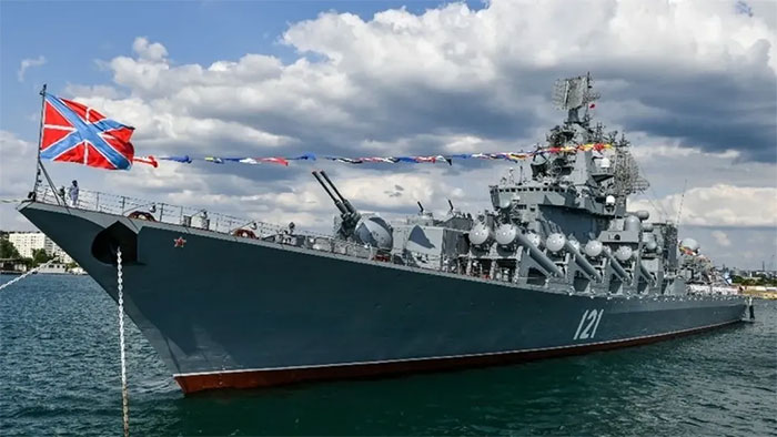 Soái hạm Moskva của Nga.