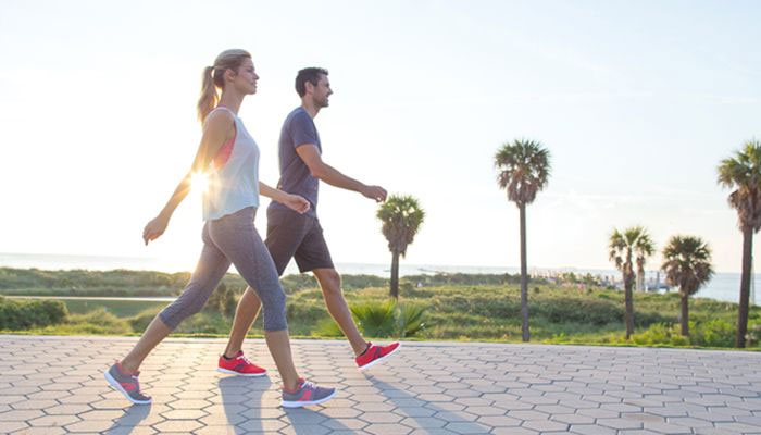  Những người đi bộ nhanh thường có telomere dài hơn so với nhóm đi bộ chậm hơn.