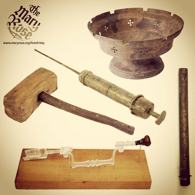Những dụng cụ y khoa thời Trung Cổ.