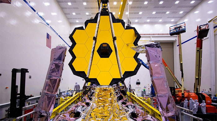  Kính viễn vọng James Webb (Webb Space Telescope) 