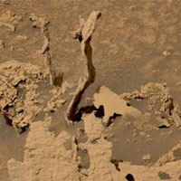 Những cột đá nhọn kỳ lạ trên sao Hỏa