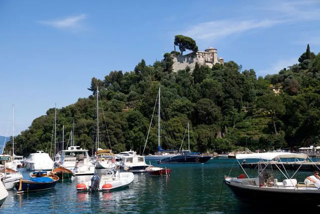 Làng chài nhỏ ở Italy được mệnh danh là 