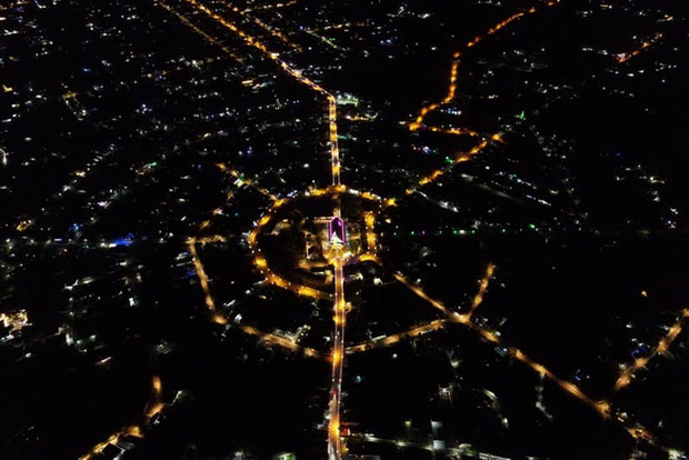 Có gì trong ngôi làng ở Việt Nam được ví như Khải Hoàn Môn Paris vì quy hoạch đẹp?