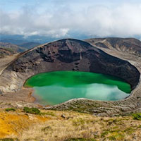 Bí ẩn hồ nước 5 màu nằm ở vị trí siêu độc đáo tại Nhật Bản