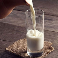 Hậu quả khi tiêu thụ quá nhiều sữa có thêm đường