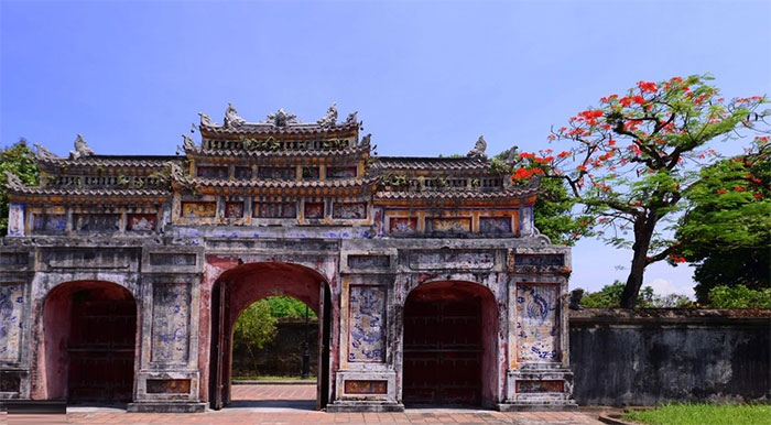 Khám phá những địa danh nổi tiếng trên mẫu hộ chiếu mới