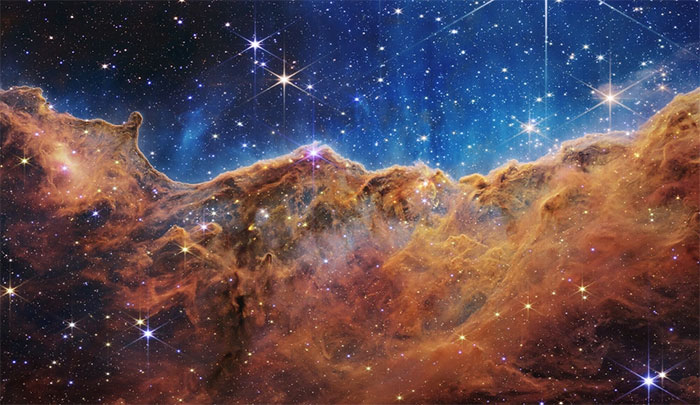 NASA công bố loạt ảnh vũ trụ từ kính viễn vọng 10 tỷ USD