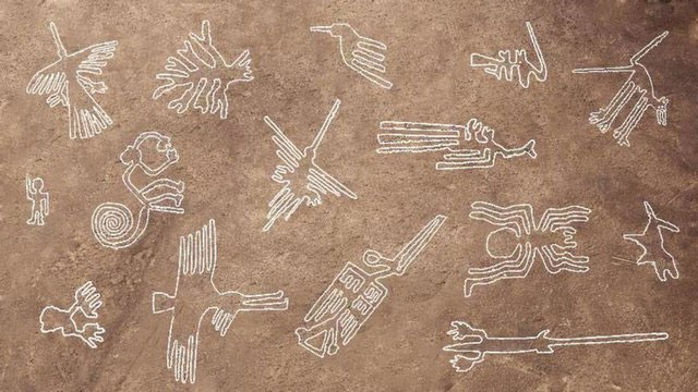  Sa mạc Nazca nổi tiếng bởi các hình vẽ khổng lồ trên mặt đất. 