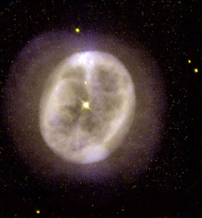 Tinh vân NGC 2022