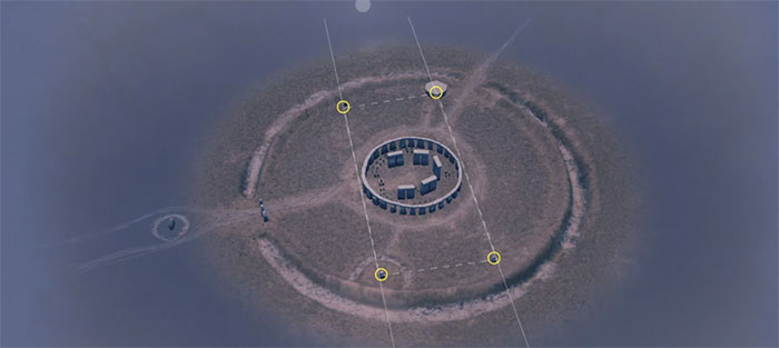 Bốn Tảng đá Trạm được định vị trong một hình chữ nhật