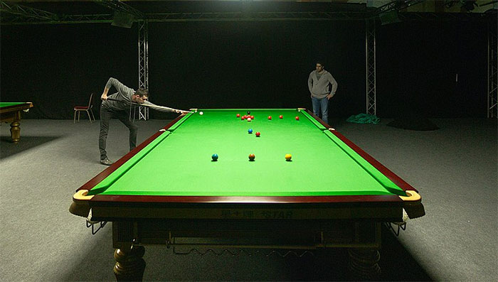 Màu sắc bàn snooker được quy định là xanh lá