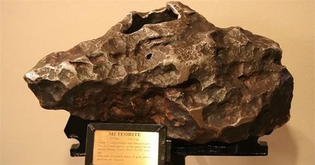 Phát hiện kim cương độc nhất vô nhị, cực quý trong thiên thạch đâm vào Trái đất