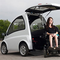 Kenguru – chiếc xe sinh ra cho người khuyết tật, chỉ có một cửa duy nhất nhưng cực tiện cho người đi xe lăn