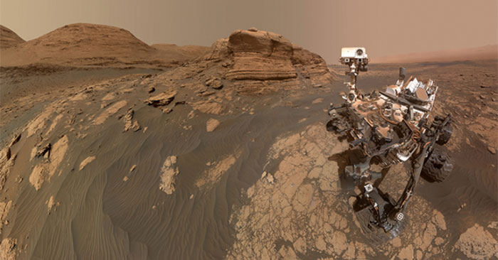 Robot NASA chạm mốc 10 năm lăn bánh trên sao Hỏa