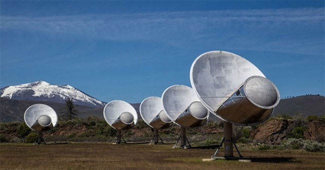 Phát hiện tín hiệu từ tàu vũ trụ ở cách 23,3 tỷ km