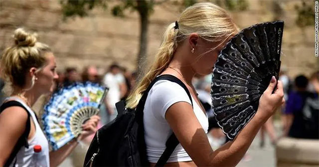 Nghiên cứu nhận định nắng nóng khắc nghiệt sẽ là xu hướng chung tại châu Âu đến năm 2030