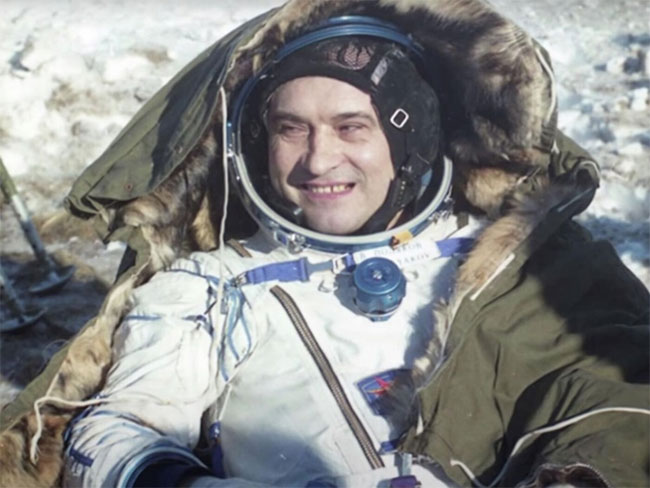 Phi hành gia Nga lập kỷ lục thực hiện sứ mệnh không gian lâu nhất qua đời ở tuổi 80