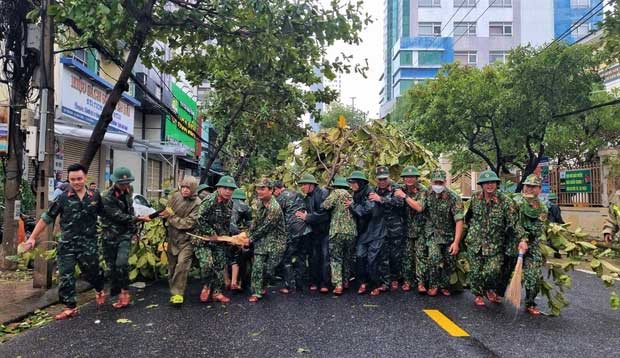 Hình ảnh thiệt hại ban đầu do bão Noru gây ra tại Đà Nẵng