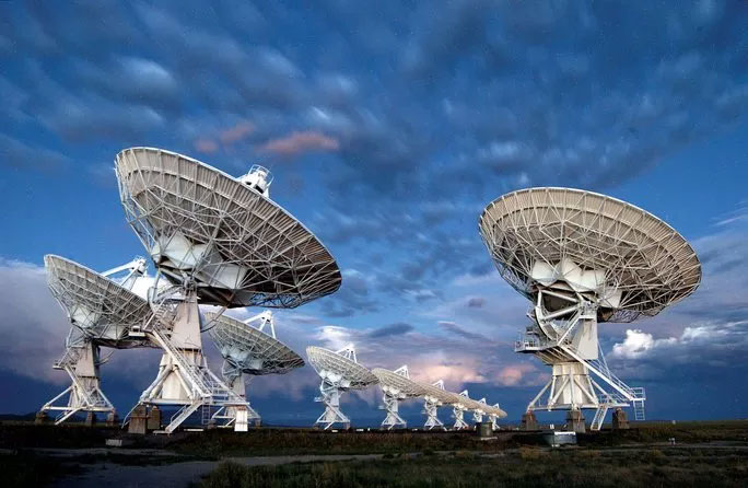 Hệ thống kính viễn vọng vô tuyến Very Large đặt tại New Mexico - Mỹ
