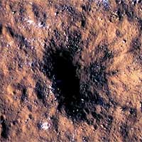 NASA phát hiện miệng hố lớn nhất trên sao Hỏa