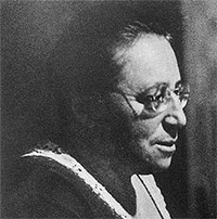 Emmy Noether: Người phụ nữ đã phát triển một trong những định lý đẹp nhất trong vật lý