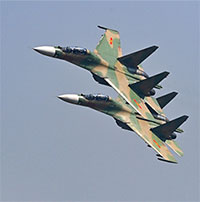 "Hổ mang chúa" Su-30MK2 thao diễn trên bầu trời Hà Nội