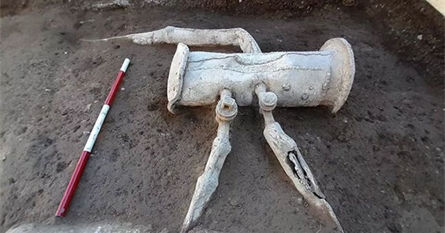 Sốc nặng với "công nghệ thế kỷ 21" xuất hiện trong thành cổ La Mã