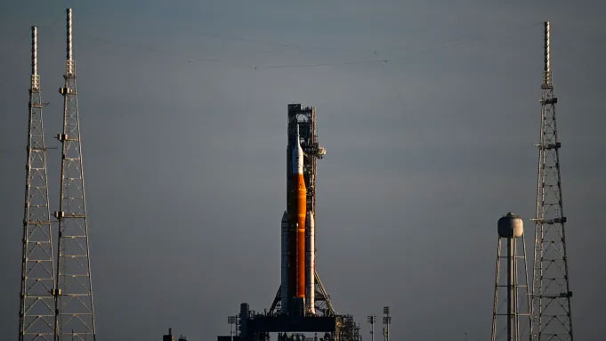 NASA tiếp tục lùi thời điểm triển khai sứ mệnh Artemis 1