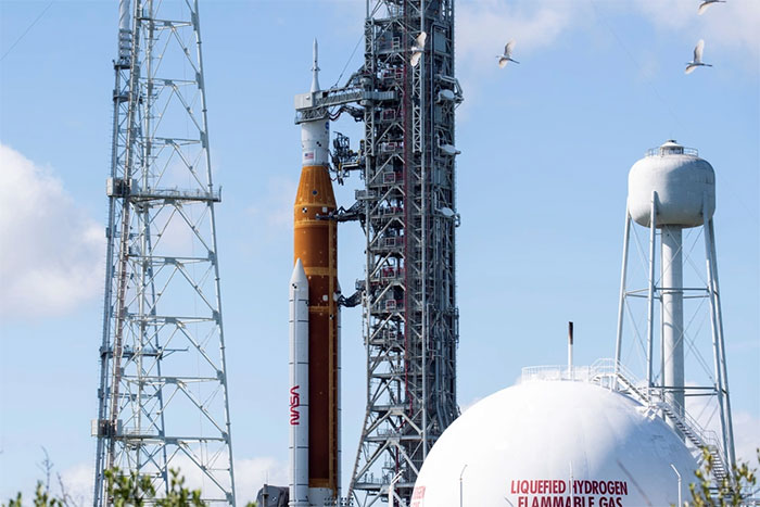 NASA khởi động dự án xây căn cứ trên Mặt trăng