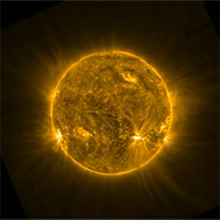 "Rắn" plasma tốc độ 612.000km/h trên Mặt trời