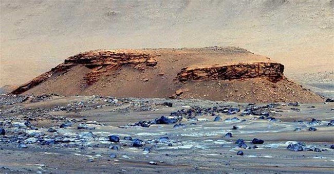 NASA đã tìm ra tàn tích sinh vật ngoài hành tinh bơi trong nước?