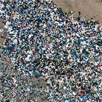 Khi sa mạc ở Chile trở thành bãi rác "sân sau của cả thế giới"