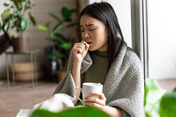 Tại sao tâm trạng phái nữ thay đổi trước kỳ kinh?
