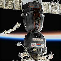 Nga tìm ra lỗ thủng tàu vũ trụ Soyuz, trả lời về tình trạng các phi hành gia