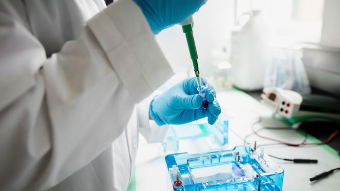 Bà mẹ này đã suýt mất quyền nuôi con vì DNA siêu hiếm!