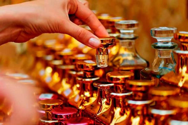 Đã tái tạo được loại nước hoa từ thời Lưỡng Hà cách đây 3.200 năm