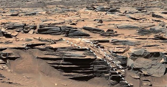 NASA phát hiện mỏ đá quý trên sao Hỏa, sinh vật ngoài hành tinh đang "canh giữ"?