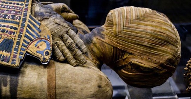 Người Ai Cập cổ đại ướp xác không phải để bảo quản thi thể mà vì mục đích hoàn toàn khác này
