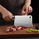 "Đúng nhận sai cấm cãi": Có đến 90% người dùng không thực sự biết "lỗ tròn trên thân dao" dùng để làm gì