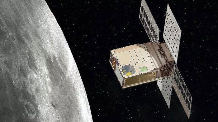 Vệ tinh Nga bất ngờ vỡ thành 85 mảnh, tàu NASA 