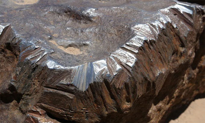 Cận cảnh Hoba, một trong những thiên thạch lớn nhất từng được phát hiện.