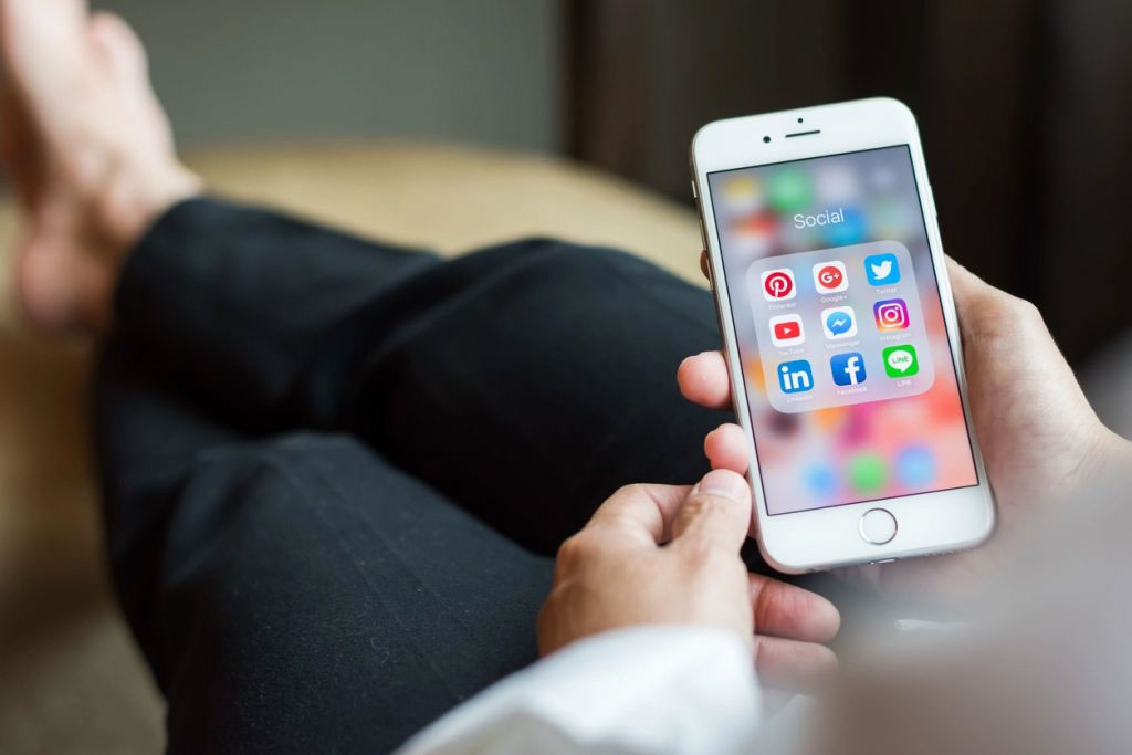 Máy giặt và Internet, thứ nào mới là đã thực sự thay đổi thế giới nhân loại?