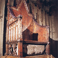Điểm đặc biệt ở "ngai vàng" 700 tuổi đang được tu sửa để sử dụng cho lễ đăng quang của Vua Charles III