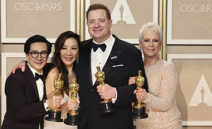 Giải Oscar 2023: Khi những kỷ lục bị xô đổ!